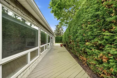 120 Dartmouth Road, Massapequa, NY 11758 - Photo 41