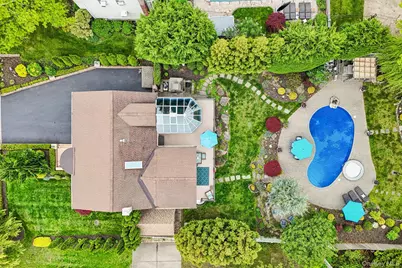 106 Morewood Drive, Smithtown, NY 11787 - Photo 39