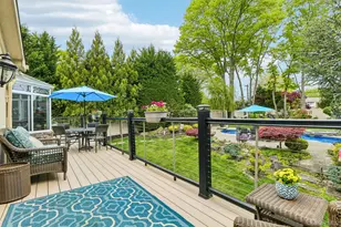 106 Morewood Dr, Smithtown, NY 11787 - Photo 23