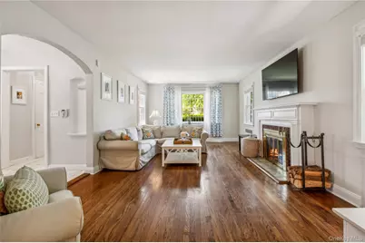 17 Kensington Road, Garden City, NY 11530 - Photo 7