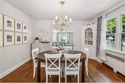 17 Kensington Road, Garden City, NY 11530 - Photo 11