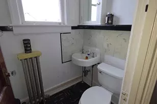 208 S Grand Ave, Poughkeepsie, NY 12603 - Photo 19