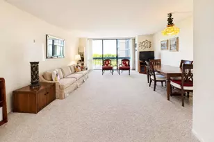 269-10 Grand Central Pkwy, Floral Park, NY 11005 - Photo 3
