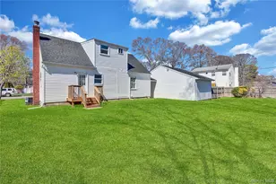 46 Rockledge Dr, Shirley, NY 11967 - Photo 23
