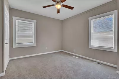46 Rockledge Drive, Shirley, NY 11967 - Photo 13