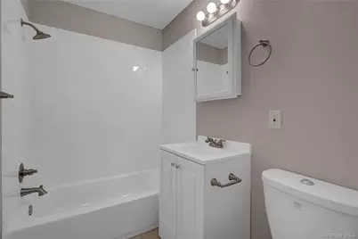 46 Rockledge Drive, Shirley, NY 11967 - Photo 13