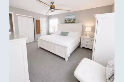 11 Hollow Oak Drive, Patchogue, NY 11772 - Photo 11