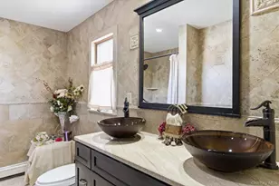 9 Avenue C, Merrick, NY 11566 - Photo 19