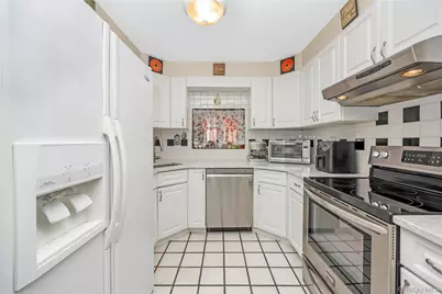126-09 5th Avenue, College Point, NY 11356 - Photo 3