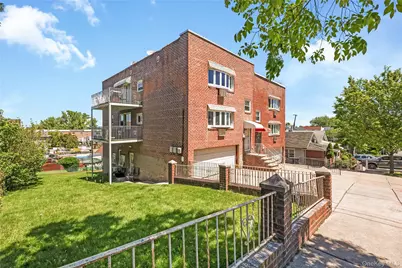 126-09 5th Avenue, College Point, NY 11356 - Photo 37