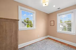 9 Hendrickson Ave, Rockville Centre, NY 11570 - Photo 33