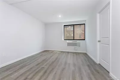 1081 Anderson, Bronx, NY 10452 - Photo 21