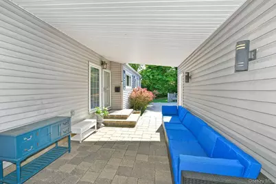 18 Shelter Hill Road, Plainview, NY 11803 - Photo 25