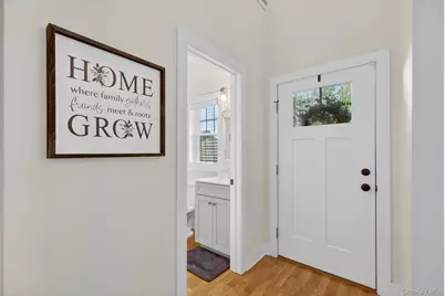 107 Debra Lane, New Windsor, NY 12553 - Photo 7