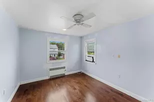 99 Norwood Ave, Malverne, NY 11565 - Photo 7