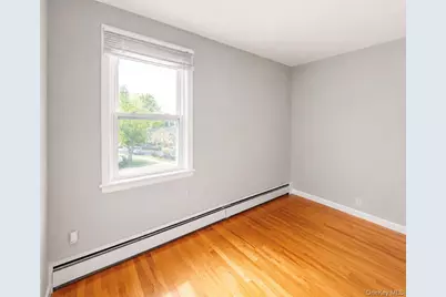 71-03 252nd #199B, Bellerose, NY 11426 - Photo 5