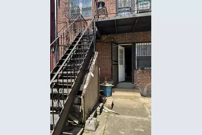 13438 Blossom Avenue, Flushing, NY 11355 - Photo 7
