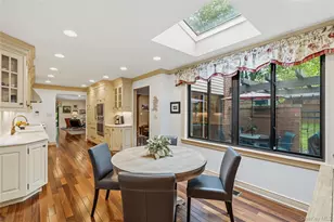 111 Dove Hill Dr, Manhasset, NY 11030 - Photo 7