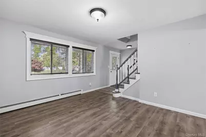 10 Todd Court, Port Jefferson, NY 11776 - Photo 11