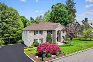8 Drake Ln, White Plains, NY 10607 - Photo 43