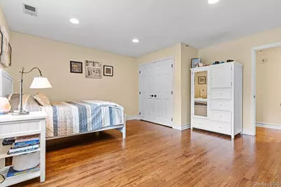 8 Drake Lane, White Plains, NY 10607 - Photo 37
