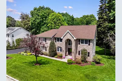 8 Drake Lane, White Plains, NY 10607 - Photo 1