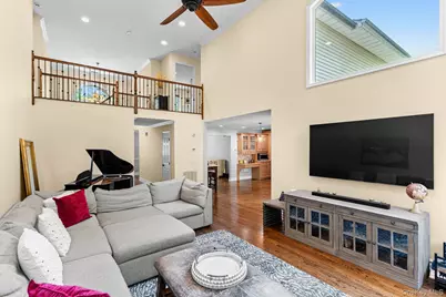 8 Drake Lane, White Plains, NY 10607 - Photo 13