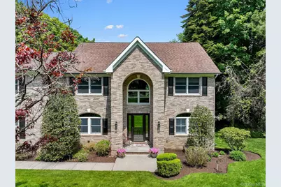 8 Drake Lane, White Plains, NY 10607 - Photo 5