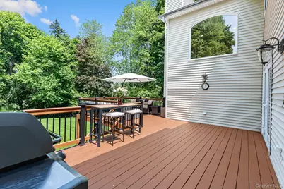 8 Drake Lane, White Plains, NY 10607 - Photo 29