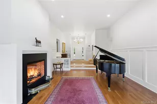 8 Brandywine Dr, Setauket, NY 11733 - Photo 7