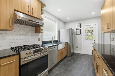 263 Madison Avenue, Port Chester, NY 10573 - Photo 11
