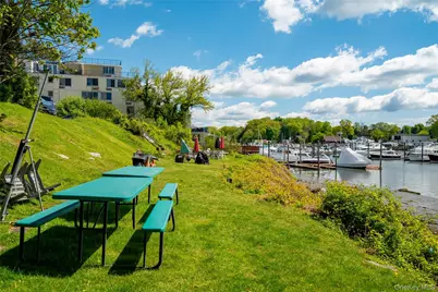 25 Shady Glen Court #2C, New Rochelle, NY 10805 - Photo 13
