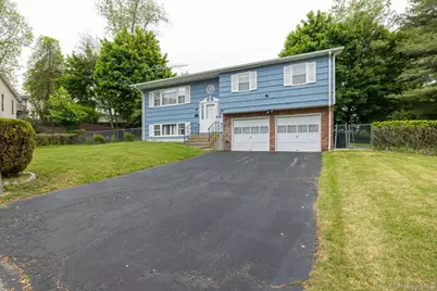 6 Wexler Court, Garnerville, NY 10923 - Photo 3