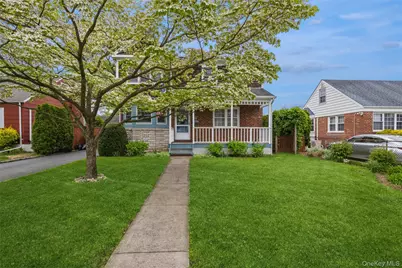 2454 4th Avenue, East Meadow, NY 11554 - Photo 27