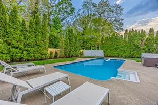 48 Westwood Dr, Shirley, NY 11967 - Photo 3