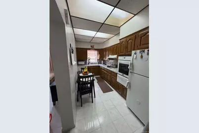 74-14 65th Street, Glendale, NY 11385 - Photo 5