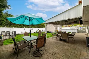 851 Elmwood Rd, West Babylon, NY 11704 - Photo 23