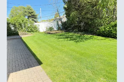 14 Millpond, Jericho, NY 11753 - Photo 27