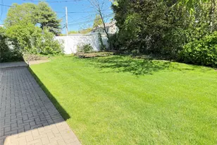 14 Millpond, Jericho, NY 11753 - Photo 27