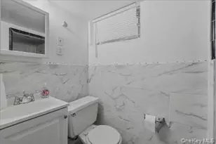 4527 Hill Ave, Bronx, NY 10466 - Photo 33