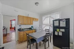 4527 Hill Ave, Bronx, NY 10466 - Photo 9