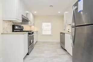 1667A Northern Blvd, Roslyn, NY 11576 - Photo 3