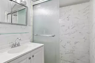 105-02 101st Rd, Ozone Park, NY 11416 - Photo 13