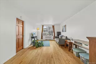 3176 Decatur Ave, Bronx, NY 10467 - Photo 11