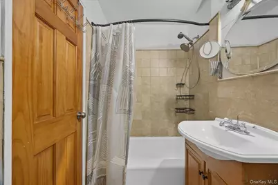 3176 Decatur Avenue #3A, Bronx, NY 10467 - Photo 17