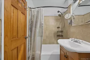 3176 Decatur Ave, Bronx, NY 10467 - Photo 17