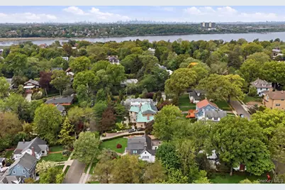 319 38th Road, Douglaston, NY 11363 - Photo 41
