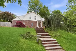 3-19 38th Rd, Douglaston, NY 11363 - Photo 5