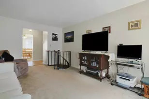25 College Ave, Nanuet, NY 10954 - Photo 13
