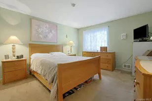 25 College Ave, Nanuet, NY 10954 - Photo 15